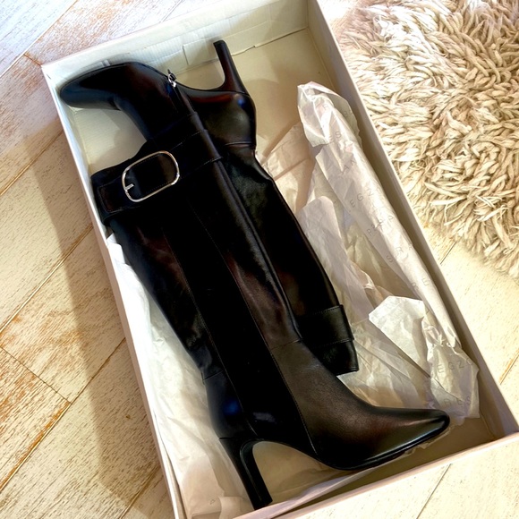 Geox Viviyanne beautiful black leather boot women’s size 37 European / 7 US boot - Picture 1 of 6